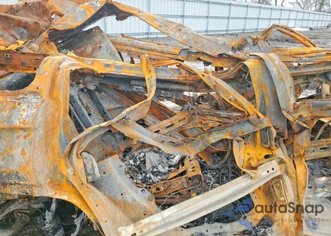 2023 Jeep Grand Cherokee L Summit z USA, uszkodzony, nr VIN 1C4RJKEG3P8861562